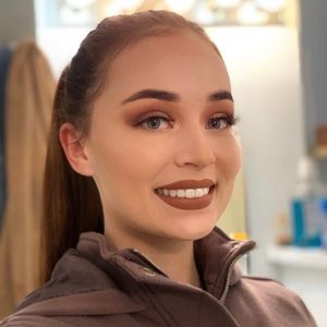 Meet your Posher, Brook